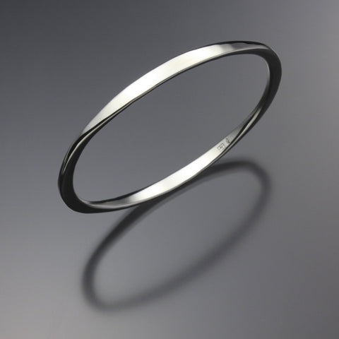 Bracelet 110
